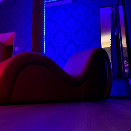 Love Room Avec Jacuzzi Prive Bonnetable エクステリア 写真